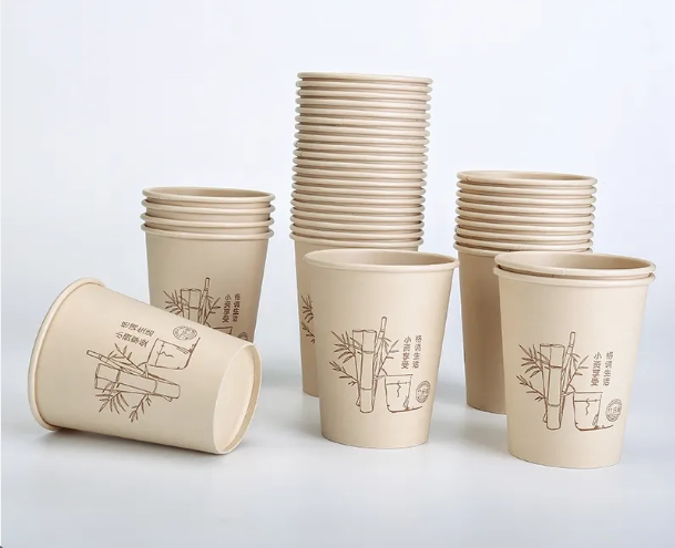 Custom printed paper cups with logo branding for coffee shops and restaurants in the USA